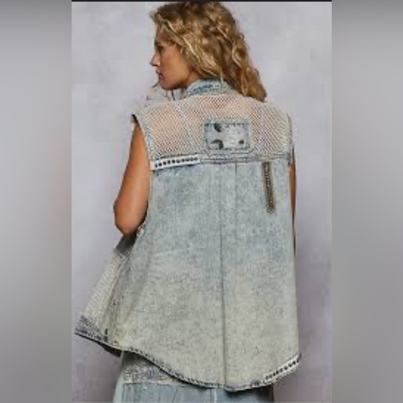 POL Blue Denim Vest with Embroidered Accents - Picture 4 of 5